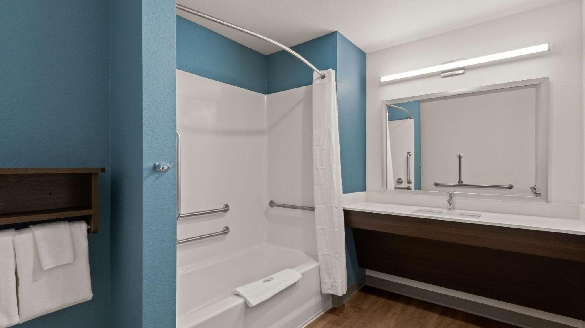 Woodspring Suites Greeley Exterior foto