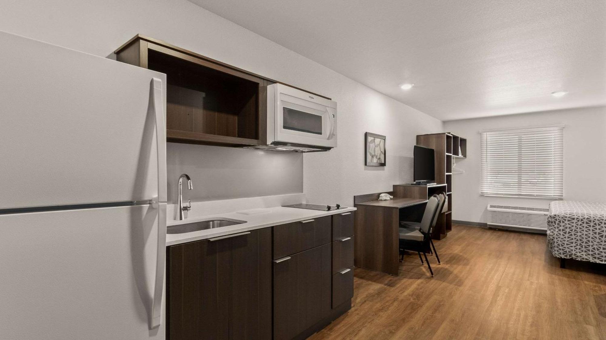 Woodspring Suites Greeley Exterior foto