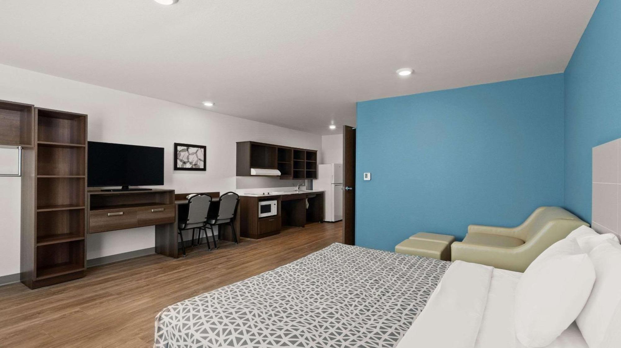 Woodspring Suites Greeley Exterior foto